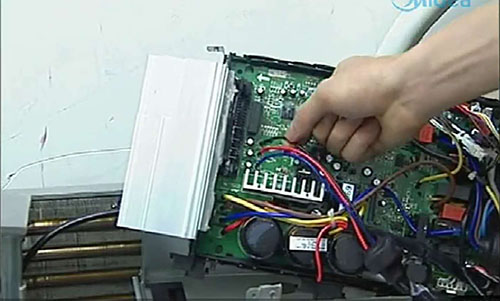 嘉兴市美的空调电话是多少